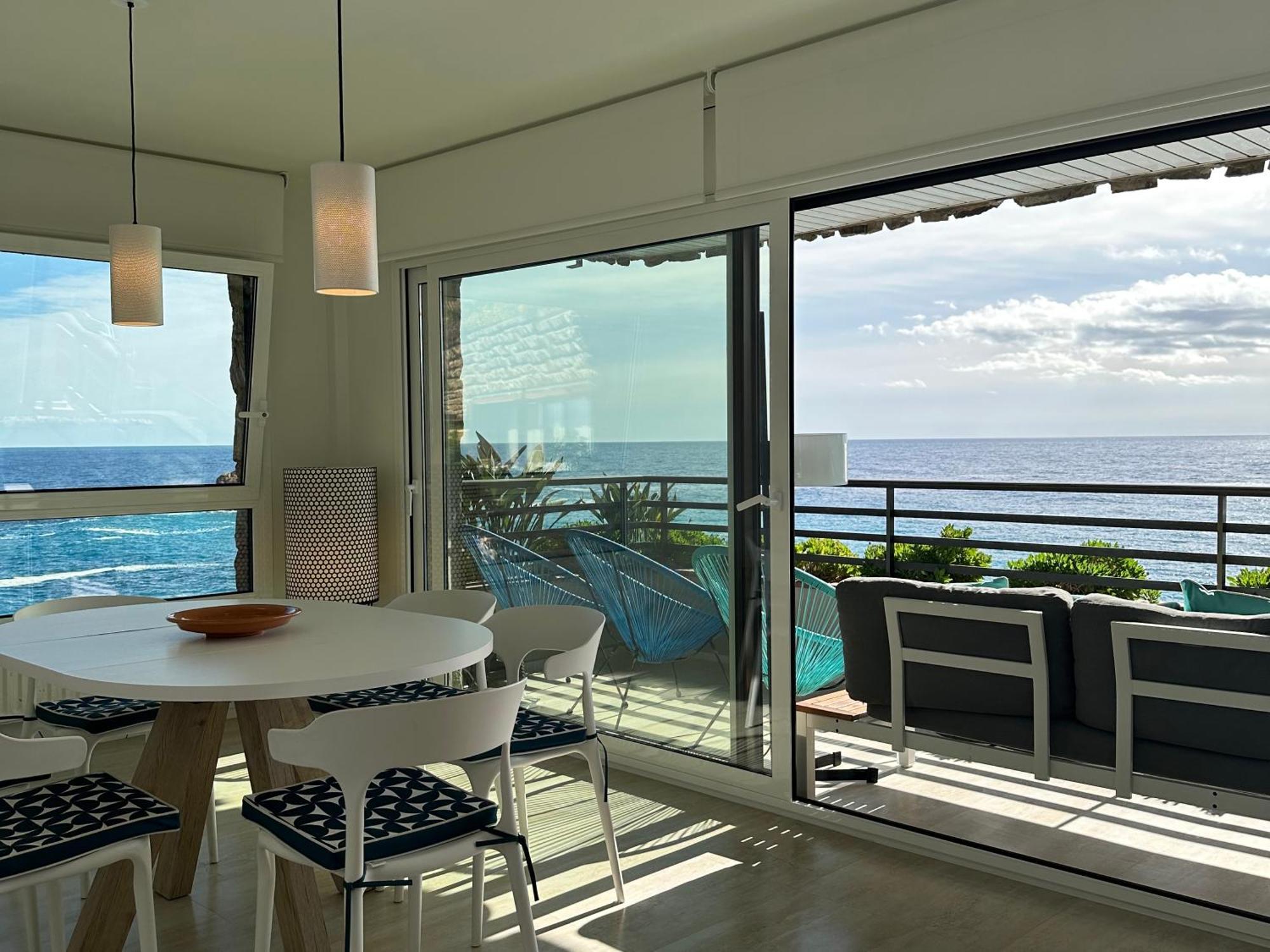 Magnificent Apartment At The Sea Front Of Tossa De Mar Exteriér fotografie